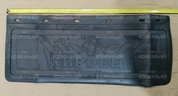 Брызговик передний правый 744Р1-84.00.401-01
