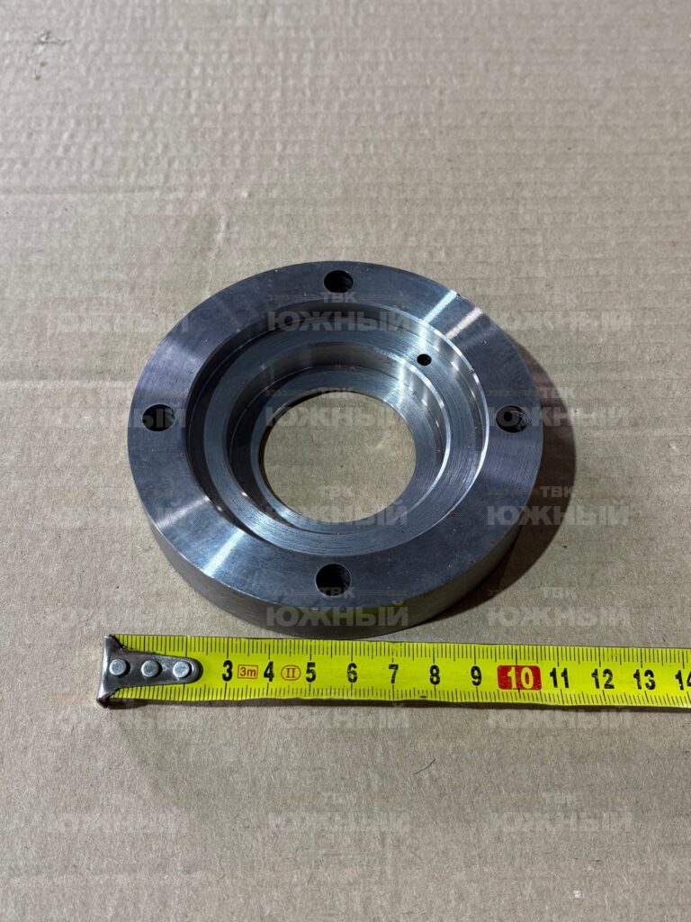Крышка подшипника 208