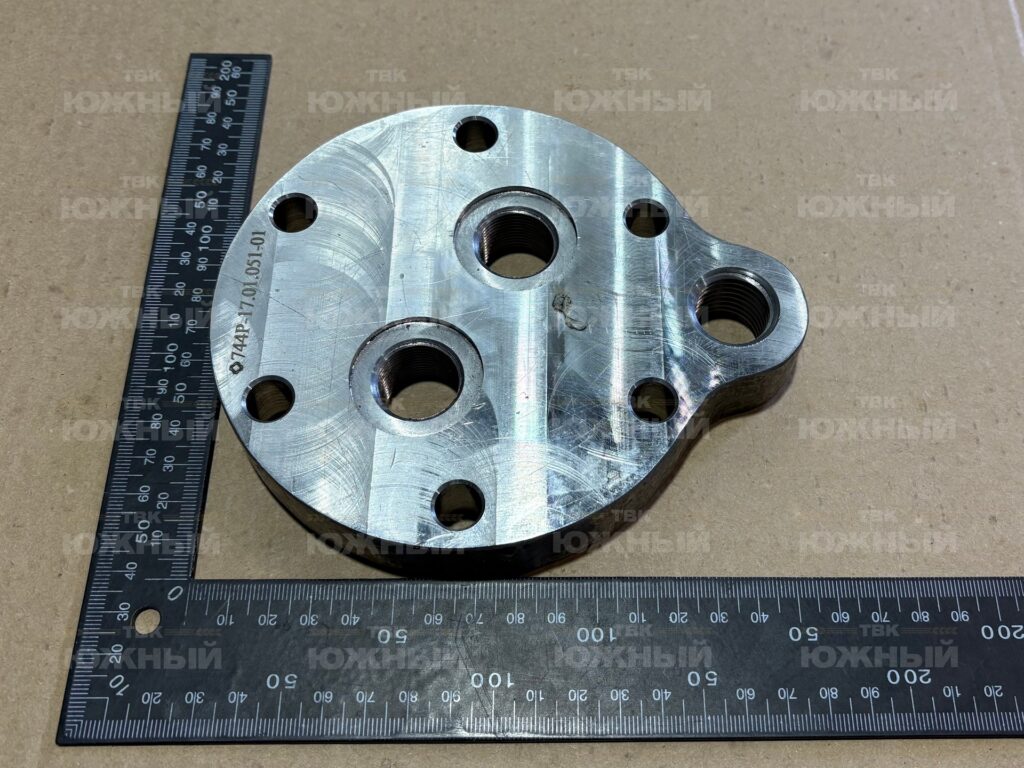 Крышка 744Р-17.01.051-01