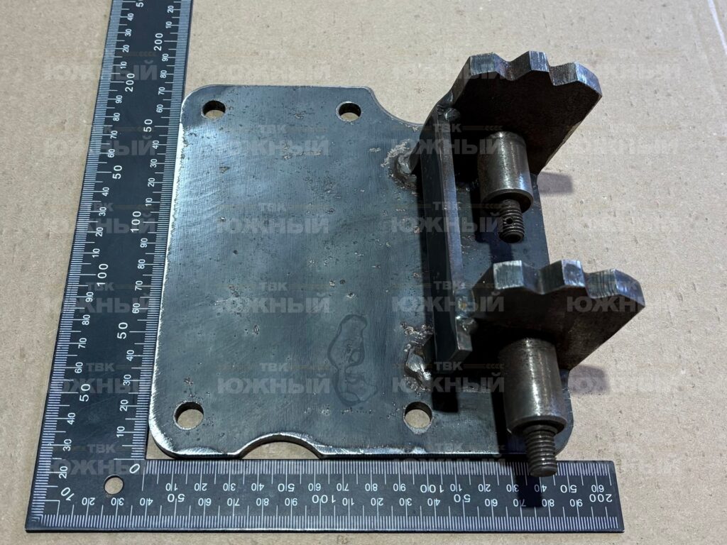 Крышка в сборе 700А.17.19.680-1