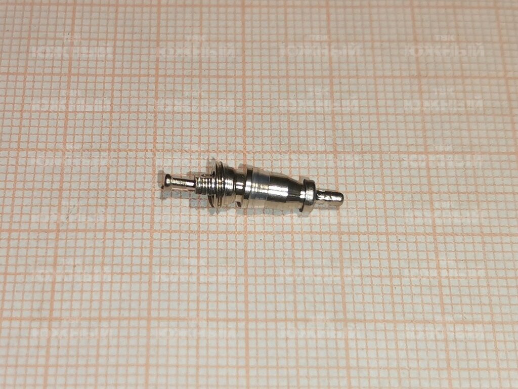 Ниппель R 134a с верхней резьбой
