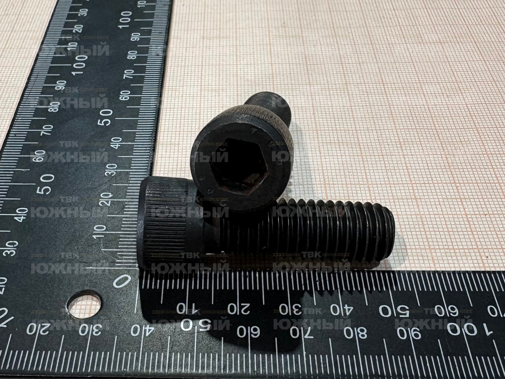 Винт 1/2-UNCx1 1/2-Gr.8-Zn ASME B18.3 Винт 1/2-UNCx1 1/2-Gr.8-Zn ASME B18.3