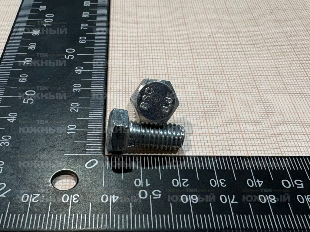 Болт М8x16 8.8 016 ГОСТ 7796