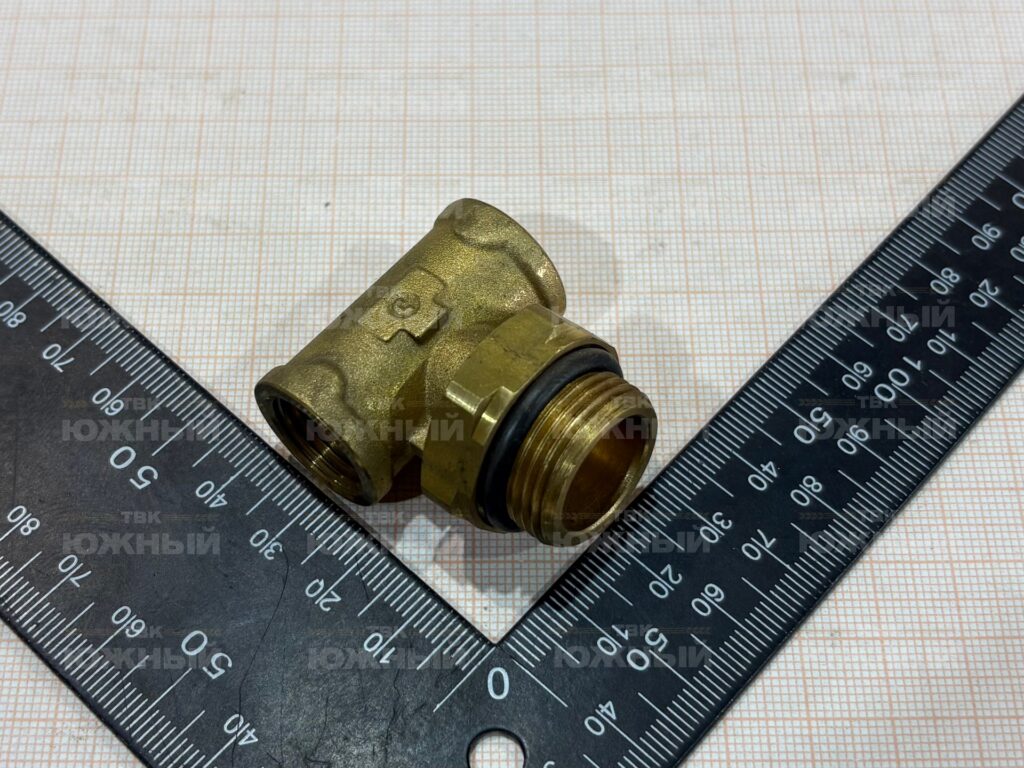 Тройник горизонтальный D2062 М16х1,5-М22х1,5