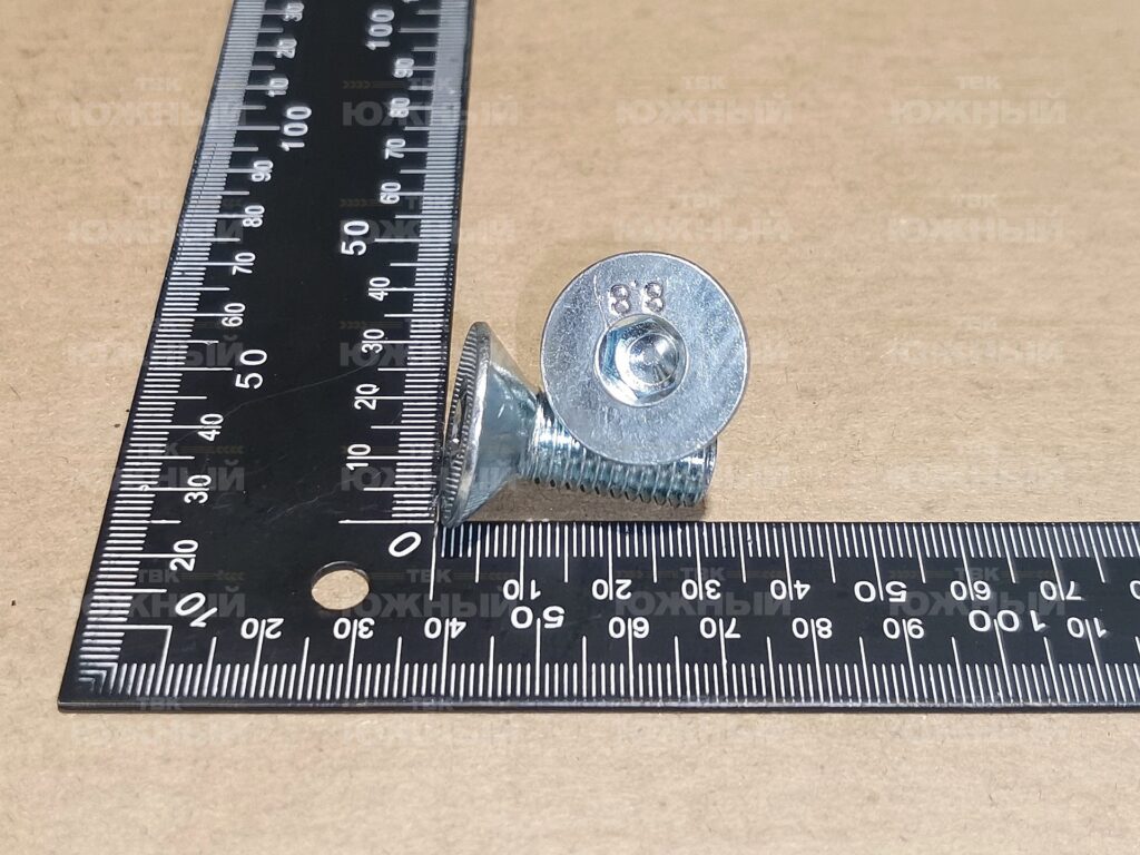 Винт DIN 7991 М12х30.109.016